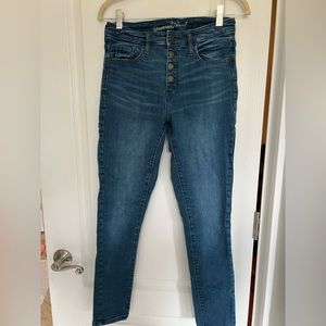 Universal Threads Button Fly Denim Jeans